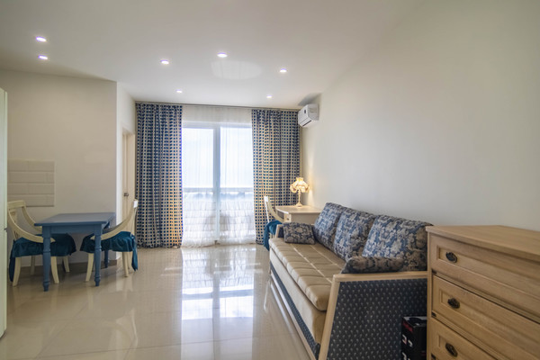 Продам однокомнатную (1-комн.) квартиру, Учительская (Хостинский р-н) ул, 9, Сочи г