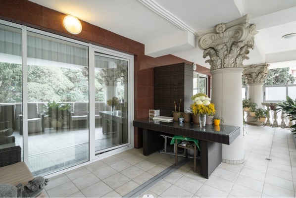 Продам двухкомнатную (2-комн.) квартиру, Нагорная ул, 11, Горное Лоо с