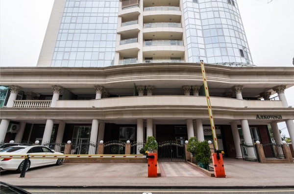 Продам двухкомнатную (2-комн.) квартиру, Нагорная ул, 11, Горное Лоо с