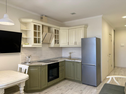 Продам однокомнатную (1-комн.) квартиру, Учительская (Хостинский р-н) ул, 9, Сочи г