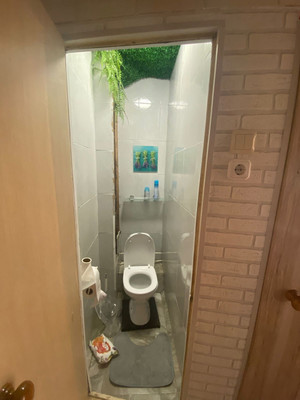 Продам двухкомнатную (2-комн.) квартиру, Навагинская (Центральный р-н) ул, 16, Сочи г