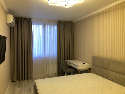 Продам двухкомнатную (2-комн.) квартиру, Трунова (Центральный р-н) пер, 6, Сочи г