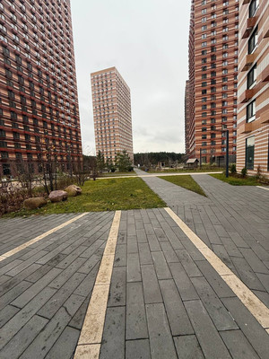 Продам трехкомнатную (3-комн.) квартиру, 100 кв-л, 1к3, Москва г