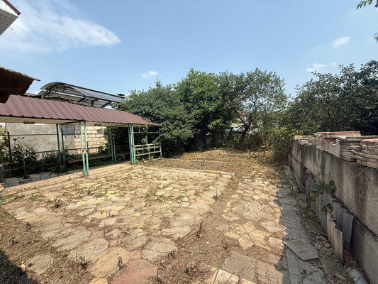 Продам землю для коммерческого использования 4,3 соток, ИЖС, А.А.Кадырова ул, 119, Нальчик г