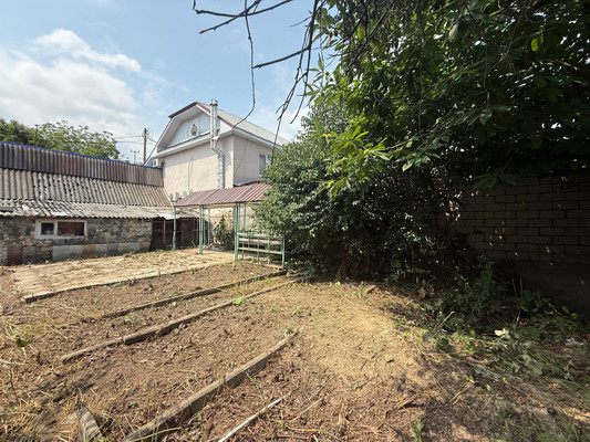 Продам землю для коммерческого использования 4,3 соток, ИЖС, А.А.Кадырова ул, 119, Нальчик г