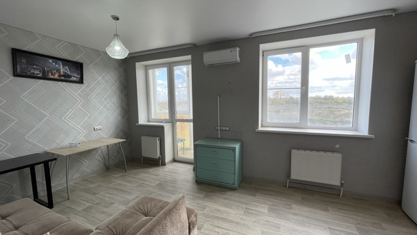 Продам однокомнатную (1-комн.) квартиру, Лиссабонская ул, 109к20, Краснодар г