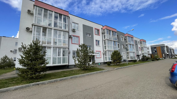 Продам однокомнатную (1-комн.) квартиру, Лиссабонская ул, 109к20, Краснодар г