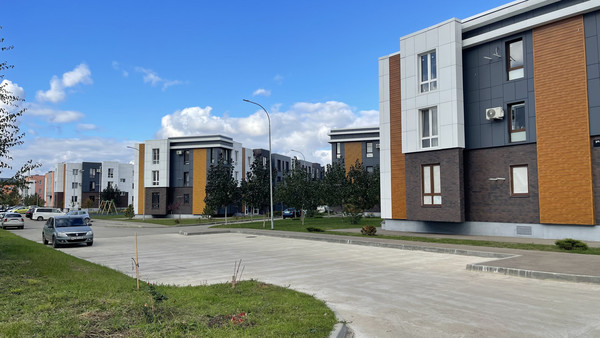 Продам однокомнатную (1-комн.) квартиру, Лиссабонская ул, 109к20, Краснодар г