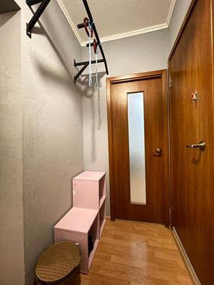 Продам двухкомнатную (2-комн.) квартиру, Александры Монаховой ул, 99, Коммунарка п