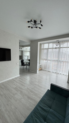 Продам двухкомнатную (2-комн.) квартиру, Ветеранская ул, 16к7, Южно-Сахалинск г