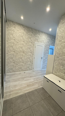 Продам двухкомнатную (2-комн.) квартиру, Ветеранская ул, 16к7, Южно-Сахалинск г