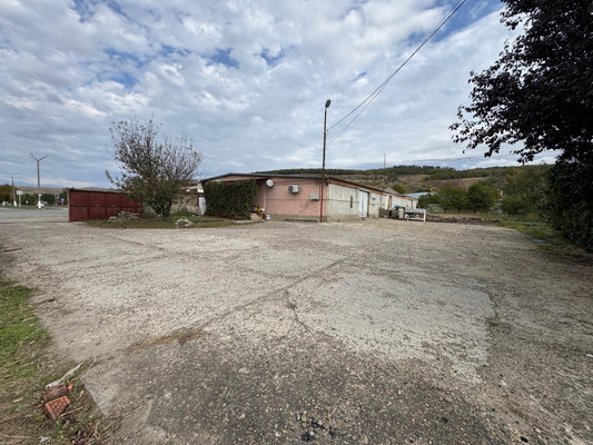 Продам торговое помещение 179 м2, Садовая ул, 19к1, Прикубанский п