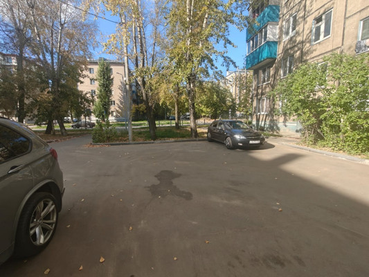 Продам двухкомнатную (2-комн.) квартиру, Гагарина ул, 67, Казань г