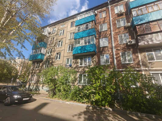 Продам двухкомнатную (2-комн.) квартиру, Гагарина ул, 67, Казань г