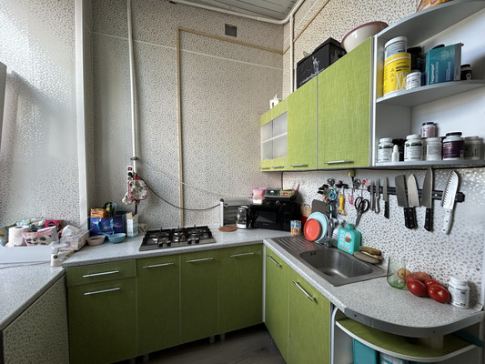 Продам двухкомнатную (2-комн.) квартиру, Лейтенанта Шмидта ул, 5, Новороссийск г