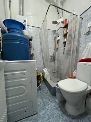 Продам двухкомнатную (2-комн.) квартиру, Лейтенанта Шмидта ул, 5, Новороссийск г