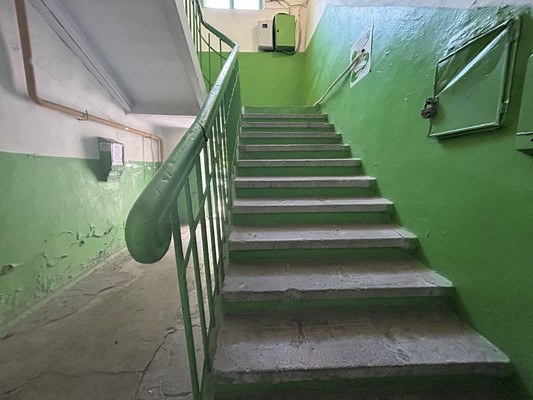 Продам двухкомнатную (2-комн.) квартиру, Лейтенанта Шмидта ул, 5, Новороссийск г