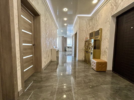 Продам трехкомнатную (3-комн.) квартиру, Парк А ул, 93, Новороссийск г