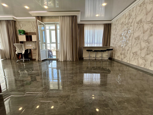 Продам трехкомнатную (3-комн.) квартиру, Парк А ул, 93, Новороссийск г