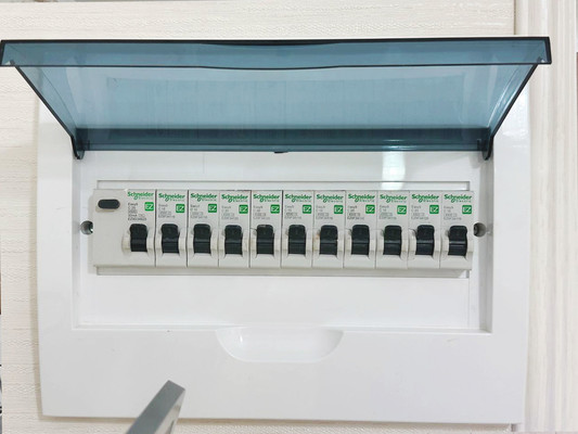 Продам многокомнатную квартиру, 1 мкр, 22, Кропоткин г