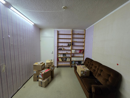 Продам двухкомнатную (2-комн.) квартиру, Первооткрывателей ул, 2, Костомукша г