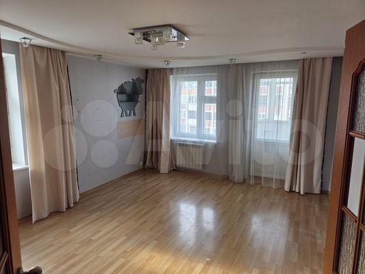 Продам двухкомнатную (2-комн.) квартиру, Машиностроителей ул, 8е, Йошкар-Ола г