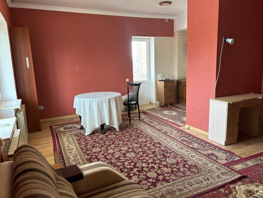 Продам двухкомнатную (2-комн.) квартиру, Сельская ул, 1кА, Цибанобалка с