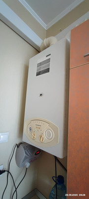 Продам двухкомнатную (2-комн.) квартиру, Первомайская ул, 19, Анапа г