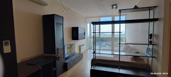 Продам двухкомнатную (2-комн.) квартиру, Первомайская ул, 19, Анапа г