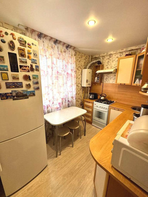 Продам двухкомнатную (2-комн.) квартиру, Гудованцева ул, 37, Казань г