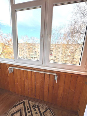 Продам двухкомнатную (2-комн.) квартиру, Гудованцева ул, 37, Казань г