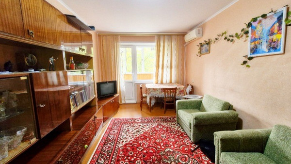 Продам двухкомнатную (2-комн.) квартиру, Краснозвездная ул, 22, Воронеж г