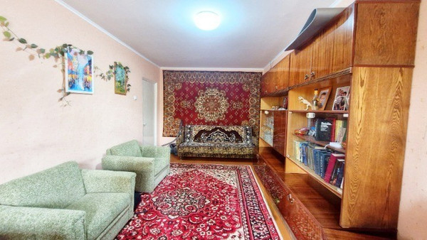 Продам двухкомнатную (2-комн.) квартиру, Краснозвездная ул, 22, Воронеж г