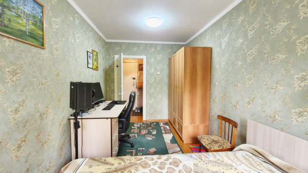 Продам двухкомнатную (2-комн.) квартиру, Краснозвездная ул, 22, Воронеж г