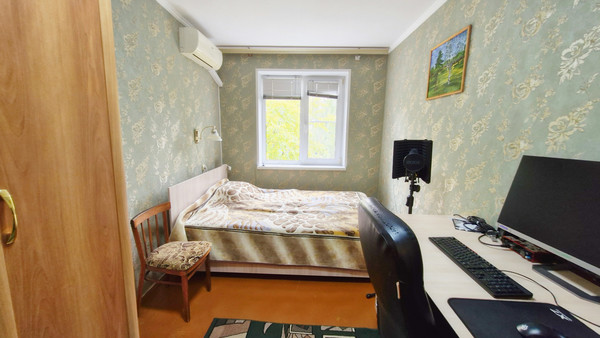 Продам двухкомнатную (2-комн.) квартиру, Краснозвездная ул, 22, Воронеж г