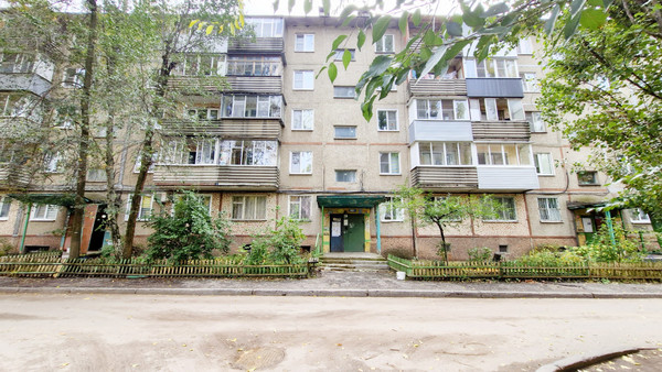 Продам двухкомнатную (2-комн.) квартиру, Краснозвездная ул, 22, Воронеж г