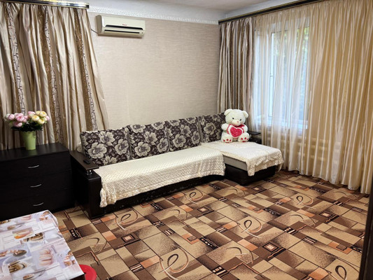 Продам однокомнатную (1-комн.) квартиру, 1-я Краснодарская ул, 29, Ростов-на-Дону г