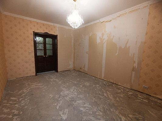 Продам трехкомнатную (3-комн.) квартиру, Октябрьская ул, 5, Апрелевка г