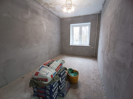 Продам трехкомнатную (3-комн.) квартиру, Октябрьская ул, 5, Апрелевка г