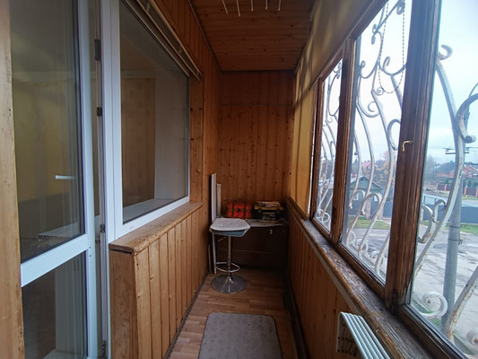 Продам трехкомнатную (3-комн.) квартиру, Октябрьская ул, 5, Апрелевка г