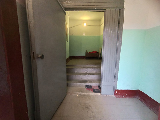 Продам трехкомнатную (3-комн.) квартиру, Октябрьская ул, 5, Апрелевка г