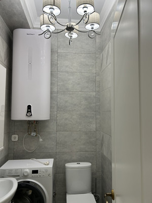 Продам трехкомнатную (3-комн.) квартиру, Московская ул, 33А, Ялта г