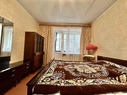 Продам двухкомнатную (2-комн.) квартиру, Советской Армии ул, 214к2, Армавир г