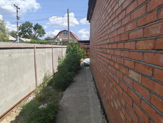 Продам коммерческое помещение 400 м2, Орджоникидзе ул, 79, Егорлыкская ст-ца