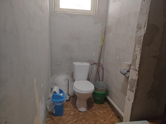 Продам коммерческое помещение 400 м2, Орджоникидзе ул, 79, Егорлыкская ст-ца