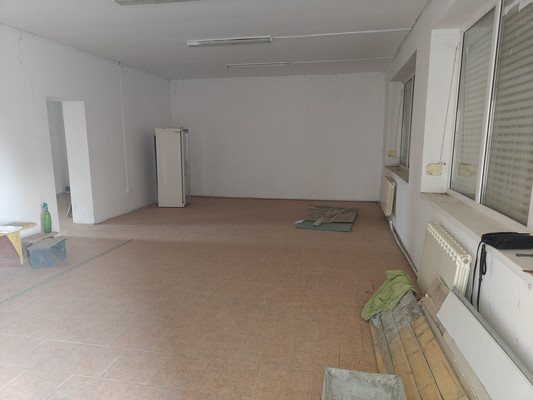 Продам торговое помещение 100 м2, Железнодорожная ул, 41, Мечетинская ст-ца