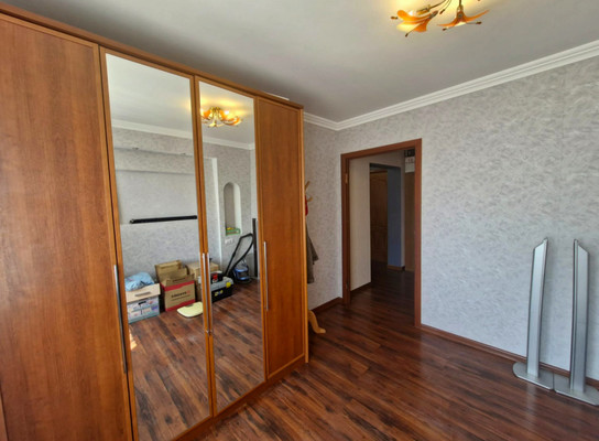 Продам двухкомнатную (2-комн.) квартиру, Таманской Армии ул, 114, Белореченск г