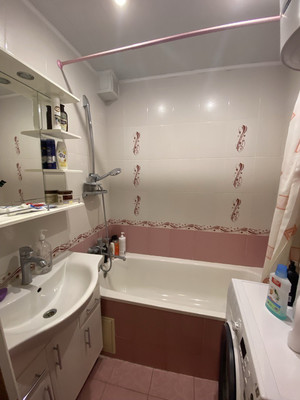 Продам трехкомнатную (3-комн.) квартиру, И.Г.Лексина ул, 46, Симферополь г