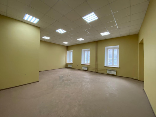 Продам коммерческое помещение 1 848 м2, 1-я Брезовая ул, 42/8, Мартьяново д