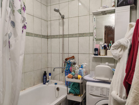 Продам двухкомнатную (2-комн.) квартиру, Совхозная ул, 65, Малое Верево д